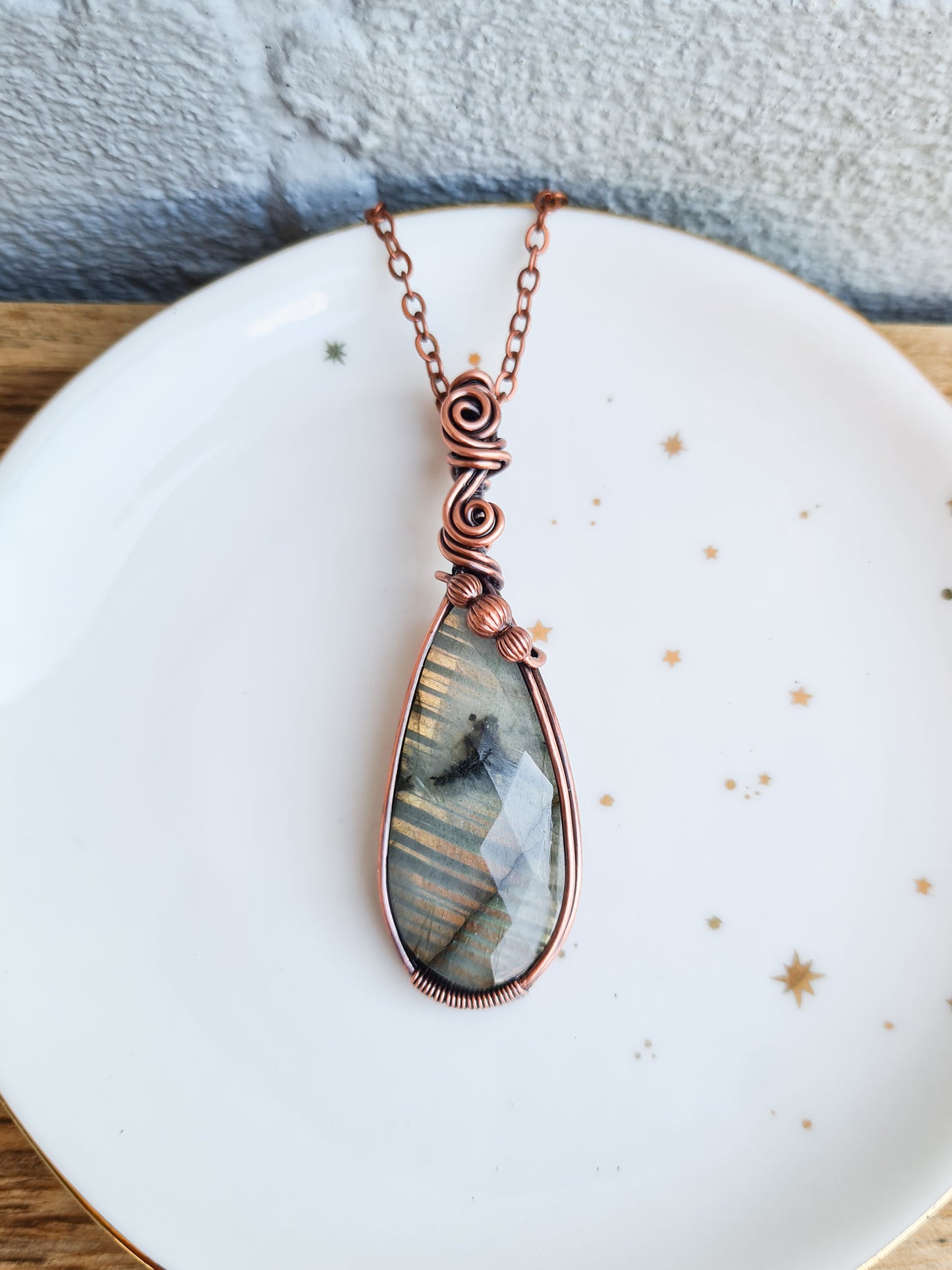 Golden Labradorite Pendant